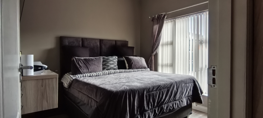 4 Bedroom Property for Sale in Monte Christo Western Cape